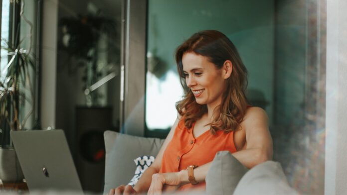 63ea099b-1de1-4dfa-8865-6277ee52c895