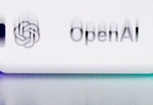 Швидке розширення ШІ: від центрів обробки даних вартістю мільярд доларів до використання дипфейків