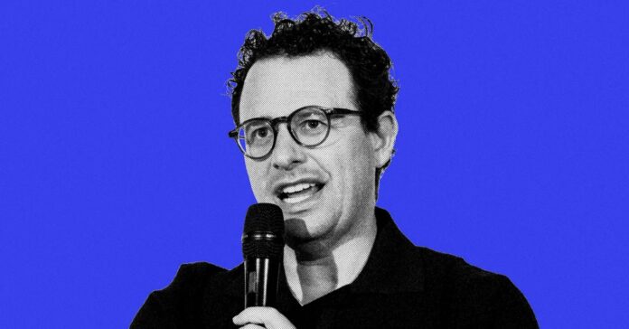 94852135-3407-4674-a0eb-e3d32551b32b