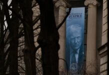 Мін’юст США визнав, що ввів суд в оману щодо використання конфіденційних даних виборців