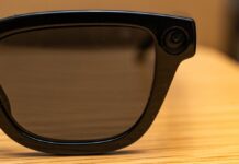 Google I/O: хаос, окуляри, ІІ та кінець дешевих розкладачок